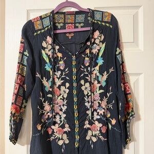 Johnny Was Multicolor Embroidered Blouse Nikolita